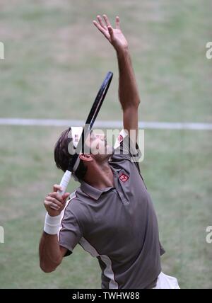 Dulmen, Deutschland. Juni, 2019 20. Männer ATP-Turnier Roger Federer, Service | Verwendung der weltweiten Kredit: dpa/Alamy leben Nachrichten Stockfoto