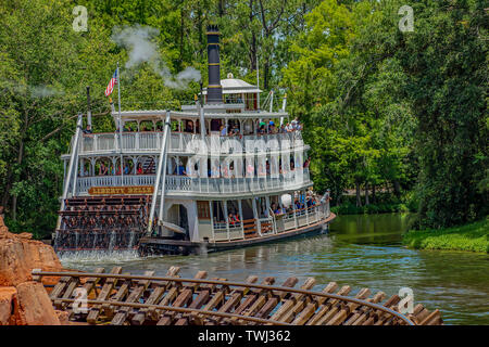 Orlando, Florida. 10. Mai 2019. Liberty Square River Boat in Magic Kingdom in Walt Disney World. Stockfoto