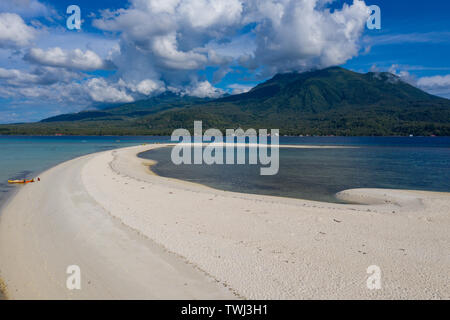 Luftaufnahme der Weißen Insel, Camiguin, Mindanao, Philippinen Stockfoto