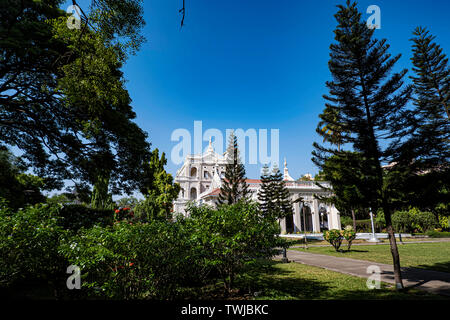 Der Aga Khan Palace, Pune, Indien. Stockfoto