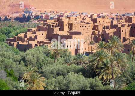 Stadt und Oase von Tinghir, Marokko Stockfoto