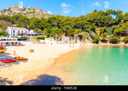 Idyllischen Strand in der Nähe von Fornells und Aiguablava von Dorf, Costa Brava, Spanien Stockfoto