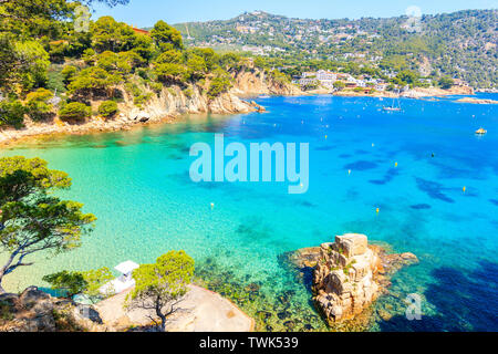 Idyllischen Strand in der Nähe von Fornells und Aiguablava von Dorf, Costa Brava, Spanien Stockfoto