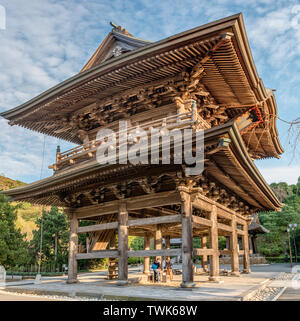 Sanmon-Schrein am Kencho-ji Tempel, Kamakura, Kanagawa, Japan Stockfoto