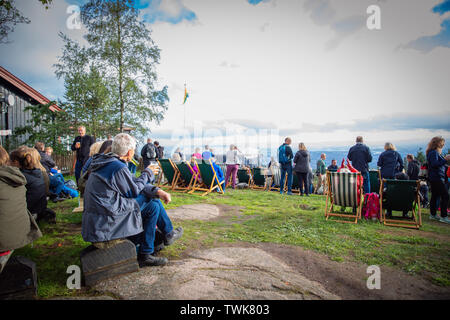 Oslo, Norwegen. Juni, 2019 20. Oslo, Norwegen - 20. Juni 2019. Die Festivalbesucher haben eine gemütliche Zeit im norwegischen Musik Festival OverOslo 2019 in Oslo. (Foto: Gonzales Foto/Alamy leben Nachrichten Stockfoto