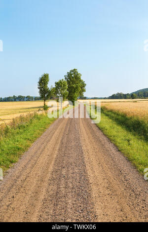 Schotterstraße in der Landschaft Landschaft Stockfoto