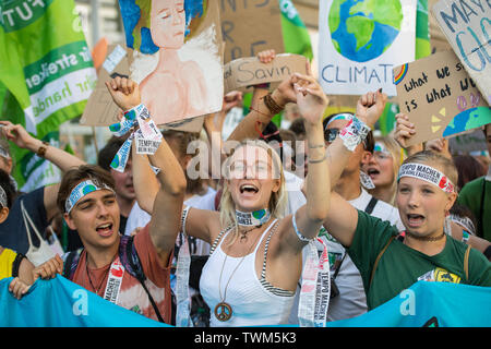 "Freitags für Zukunft" Demonstration in Aachen, Deutschland bei 21 von 2019. Stockfoto