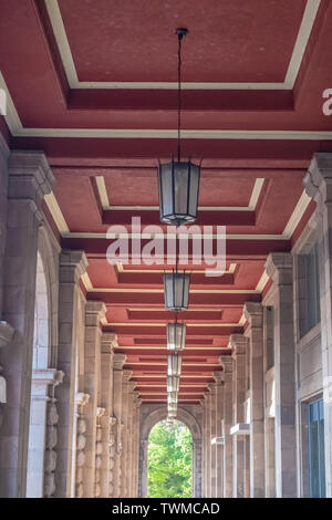 Monumentale architektonische Erbe der kommunistischen Ära im Zentrum von Sofia, Bulgarien. Stockfoto