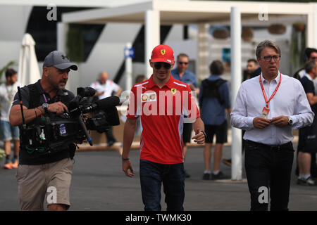 Marseille, Frankreich. 21. Jun 2019. FIA Formel 1 Grand Prix von Frankreich, Training; Scuderia Ferrari, Charles Leclerc Credit: Aktion Plus Sport Bilder/Alamy leben Nachrichten Stockfoto