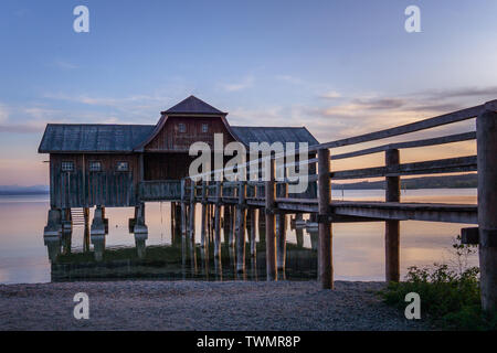 Bootshaus in Stegen am Ammersee (Bayern) Stockfoto