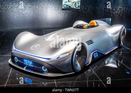 Paris, Frankreich, 02.Oktober, Mercedes Konzept EQ Silver Arrow, 2018 Intelligenz, Mondial Paris Motor Show, Prototyp von Mercedes Benz Stockfoto