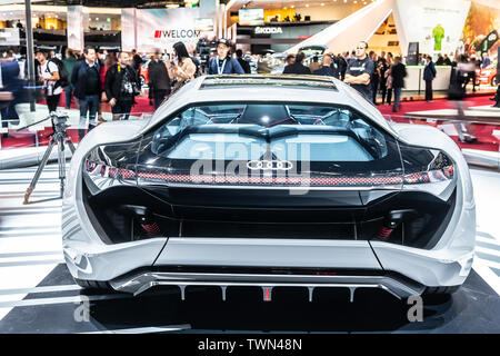 Paris, Frankreich, 02.Oktober 2018 Neue vollelektrische PB 18 Audi e-tron Concept Car hoch automatisierten Zukunft Prototyp Mondial Paris Motor Show, von Audi produziert Stockfoto