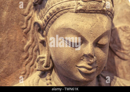 Archäologische Chlorid Stein Skulptur der indischen Göttin "avalokitesvara" aus dem elften Jahrhundert unserer Zeitrechnung Stockfoto