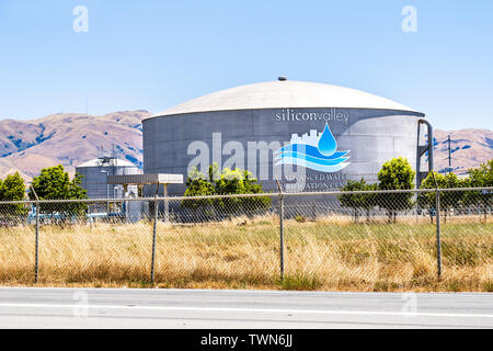 Juni 20, 2019 San Jose/CA/USA - Silicon Valley erweiterte Wasseraufbereitung Mitte in der San Francisco Bay Area; Teil des Santa Clara Stockfoto