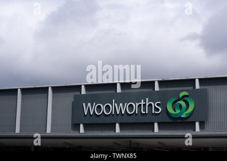 Woolworth's Storefront in Queensland, Australien Stockfoto