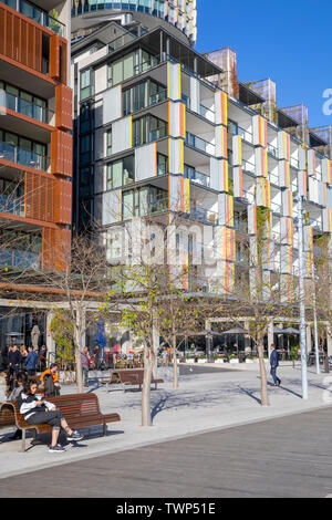 Stadtentwicklung in Barangaroo in Sydney Stadtzentrum mit modernen Apartment wohnen und Lifestyle Restaurants und Büros, Sydney, Australien Stockfoto