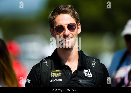 Frankreich. Marseille, 22. Juni, 2019. Am 22. Juni 2019, Stromkreis Automobil Paul Ricard, Le Castellet, Marseille, Frankreich; FIA Formel 1 Grand Prix von Frankreich, qualifizierende; Romain Grosjean der Haas Mannschaft kommt auf dem Paul Ricard-Rennkurs Credit: Aktion Plus Sport Bilder/Alamy Live News Credit: Aktion Plus Sport Bilder/Alamy Live News Credit: Aktion Plus Sport Bilder/Alamy leben Nachrichten Stockfoto