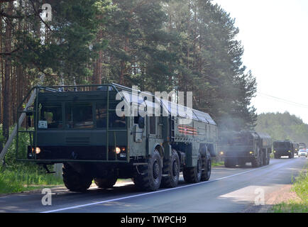 MINSK, Weißrussland - May 21, 2019: Russische "iskander-M"-Raketen in Minsk angekommen an der Parade teilnehmen am 3. Juli zu Ehren der 75th Anniv Stockfoto