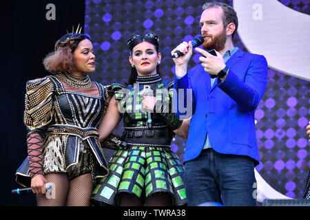 Sechs führt bei West End Live 2019 in Trafalgar Square, am 22. Juni 2019, London, UK. Stockfoto
