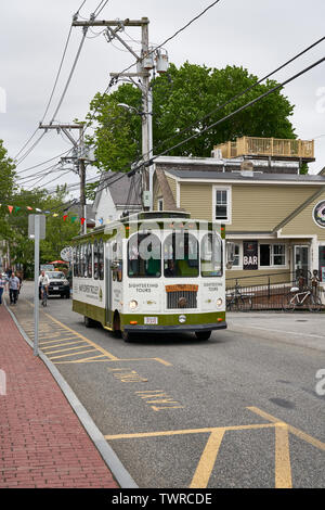 Provincetown, MA - 11. Juni 2019: Mayflower Sightseeing Tours bietet 45-minütige Führungen von Provincetown. Stockfoto