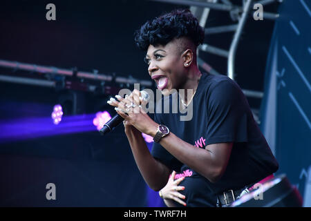 & Julia führt bei West End Live 2019 in Trafalgar Square, am 22. Juni 2019, London, UK. Stockfoto