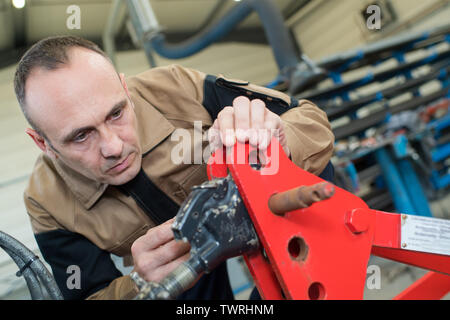 Mechanische Instandsetzung zerlegt Motor Stockfoto