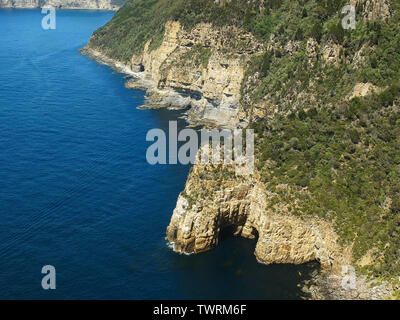 Weite Einstellung auf das Meer und den Klippen von Cape hauy, Tasmanien Stockfoto