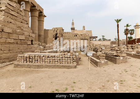 Die Ruinen der Tempel von Luxor in Luxor, Ägypten Stockfoto