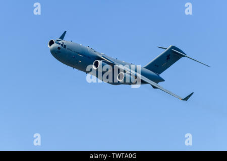 RAAF C-17A Globemaster III Durchführung Kunstflug Stockfoto