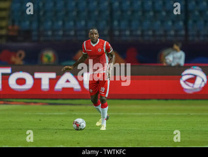 Alexandria, Ägypten. 22. Juni, 2019. FreÌdeÌric Nsabiyumva von Burundi bei der Afrikameisterschaft Übereinstimmung zwischen Nigeria und Burundi am Alexandria Stadion in Alexandria, Ägypten. Ulrik Pedersen/CSM/Alamy leben Nachrichten Stockfoto