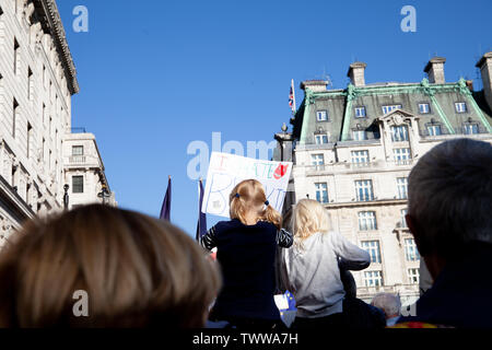 Die Menschen demonstrierten in London für einen anderen EU-Referendum Stockfoto