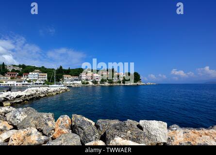 Kassiopi Bay, Kassopaia, Ionische Inseln, Korfu, Griechenland Stockfoto