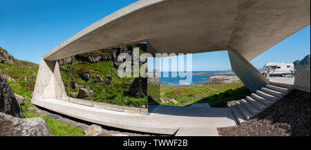 Bukkekjerka Rastplatz, Norwegisch Scenic Route Andøya, Vesteralen, Norwegen, entworfen vom Architekten Morfeus Arkitekter. Stockfoto