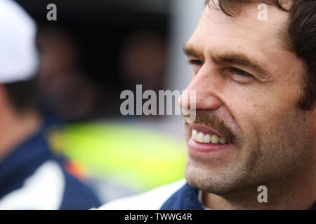 Derby, Großbritannien. 23. Juni 2019. Beechdean AMR Treiber Kelvin Fletcher während der britischen GT-Meisterschaft Runde 9 in Donington Park, Derby, England am 23. Juni 2019. Foto von Jurek Biegus. Credit: UK Sport Pics Ltd/Alamy leben Nachrichten Stockfoto