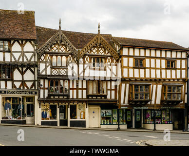 Ludlow Stadt. Eine alte mittelalterliche Stadt gut im Enlish Bürgerkrieg bekannt. Erhaltung der alten Fachwerkhäuser. Stockfoto