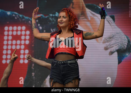 London, Großbritannien. 23. Juni 2019. Thriller Live führt bei West End Live 2019 - Tag 2 am Trafalgar Square, das am 23. Juni 2019, London, UK. Bild Capital/Alamy leben Nachrichten Stockfoto