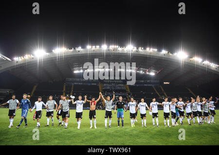 Udine, Italien. 23. Juni 2019. Die endgültigen Jubel Deutschland. GES/Fußball/U 21 Euro: Österreich - Deutschland, 23.06.2019 Fußball: Euro Unter 21: Österreich vs Deutschland, Udine, Juni 23, 2019 | Verwendung der weltweiten Kredit: dpa/Alamy leben Nachrichten Stockfoto