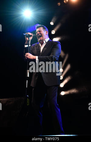 Tony Hadley, Frontmann Spandao Ballett, Konzert in der Arena GRU Dorf 23.Juni, 2019 in Grugliasco, Turin, Italien. Stockfoto