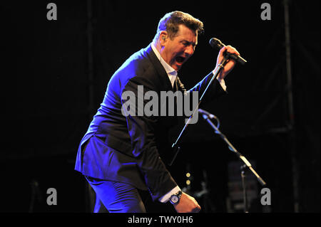 Tony Hadley, Frontmann Spandao Ballett, Konzert in der Arena GRU Dorf 23.Juni, 2019 in Grugliasco, Turin, Italien. Stockfoto