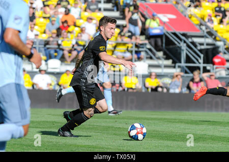 Columbus, Ohio, USA. Sonntag, Juni 23, 2019: Columbus Crew SC Mittelfeldspieler Luis Argudo (2) in der ersten Hälfte der Partie zwischen Kansas City Sporting und Columbus Crew SC an MAPFRE Stadium, in Columbus, OH. Pflichtfeld Foto: Dorn Byg/Cal Sport Media. Sporting Kansas City 0 - Columbus Crew SC 0 Credit: Cal Sport Media/Alamy leben Nachrichten Stockfoto