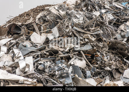 Haufen Schrott Metall an Metall Recycling Anlage Stockfoto