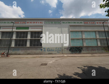 TURIN, Italien - ca. Juni 2019: Fondazione Merz Kunst Galerie Stockfoto