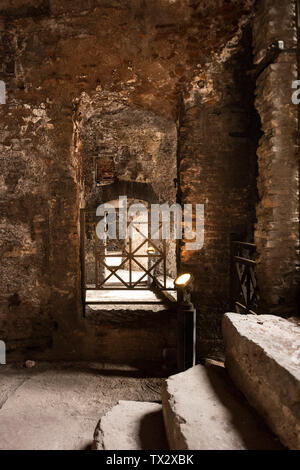Rom. Italien. Insula dell'Ara Coeli, Reste eines römischen Wohnhauses aus dem 2. Jahrhundert n. Chr., Innenansicht der dritten Etage. Stockfoto