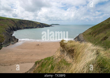 Der Strand von Mwnt in der Nähe von Cardigan in Ceredigion, West Wales. Stockfoto