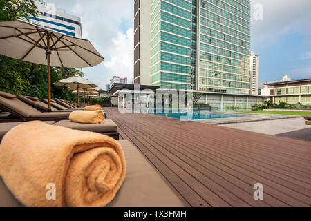 City Hotel Pool Stockfoto