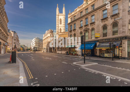 UK, London, City of London, Mansion House Station, Queen Victoria Street Stockfoto