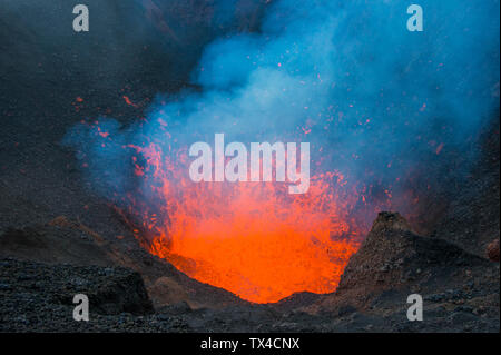 Aktive lava Eruption am Vulkan Tolbachik, Kamtschatka, Russland Stockfoto