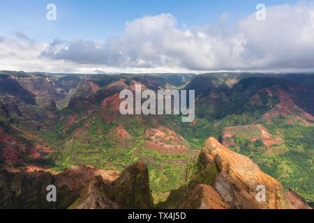 USA, Hawaii, Kauai, Waimea Canyon State Park, Blick über Waimea Canyon Stockfoto