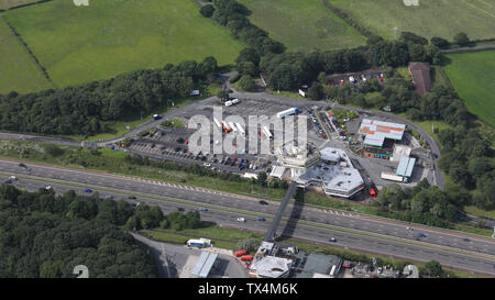 Luftaufnahme von Lancaster Autobahn Dienstleistungen Northbound Stockfoto