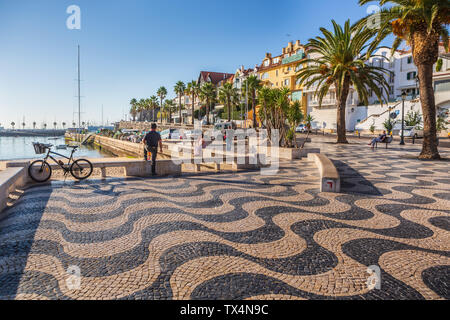 CASCAIS, Portugal - ca. Oktober 2016: Straßen der Stadt Cascais, Portugal Stockfoto